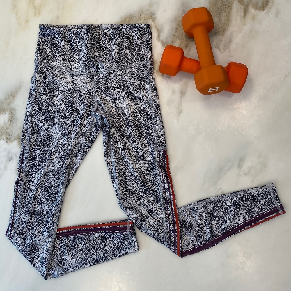 Bold Print High Waist Athletic Leggings